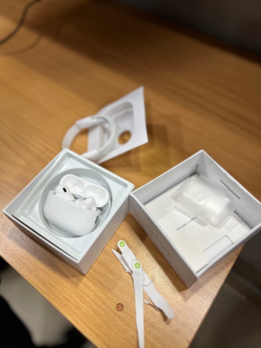 AirPods Pro and pro2