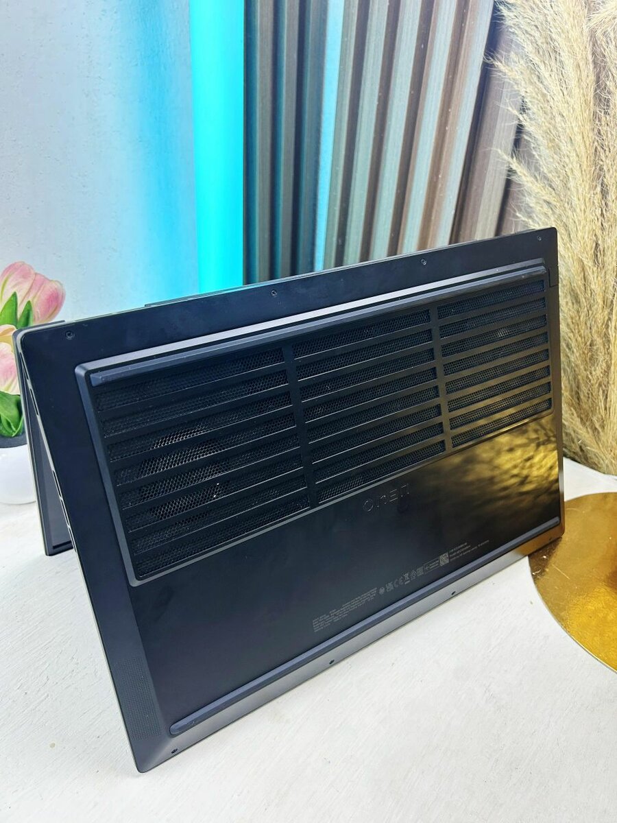 HP OMEN TRANSCEND  GAMING