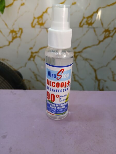 Spray Désinfectant 90% Alcool