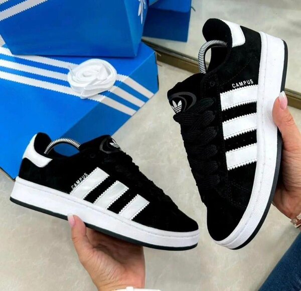 Baskets noires Adidas Campus
