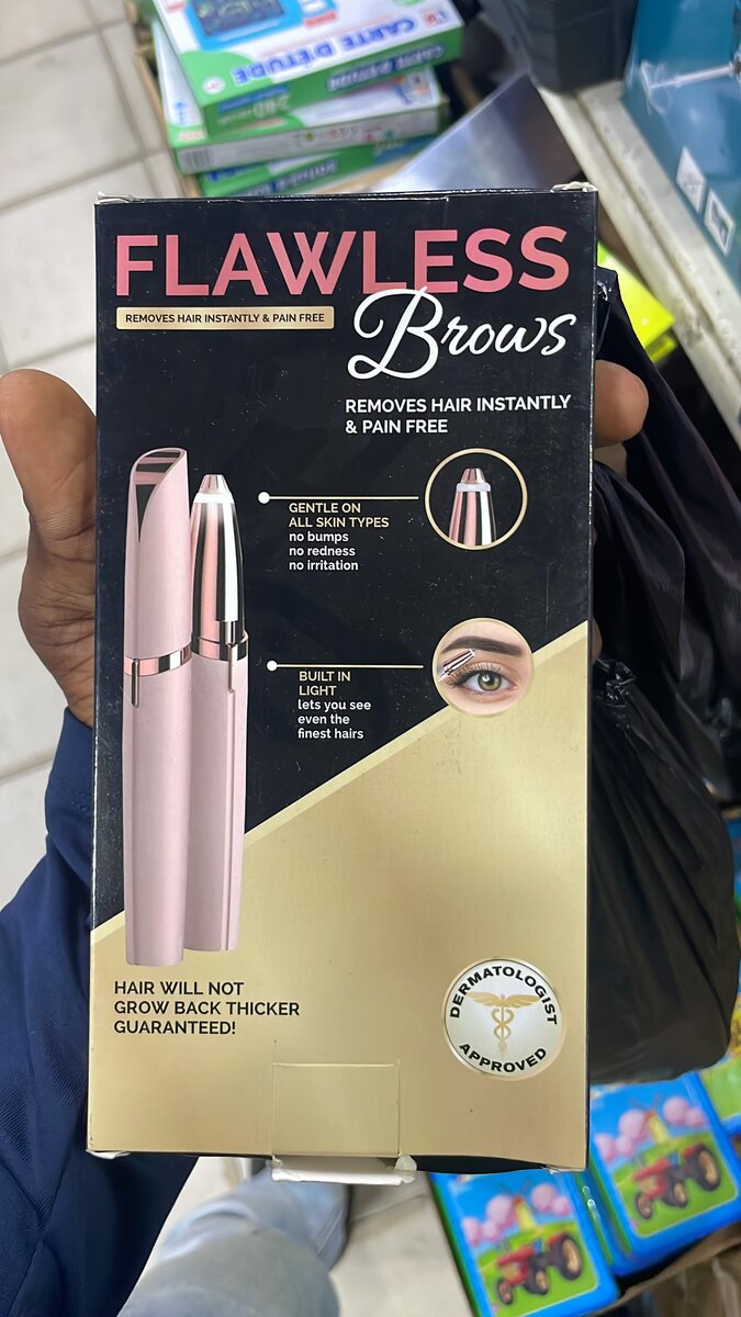 Flawless Brows Épilation des Sourcils