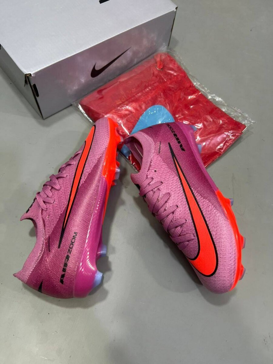 Nike Mercurial Vapor XIII