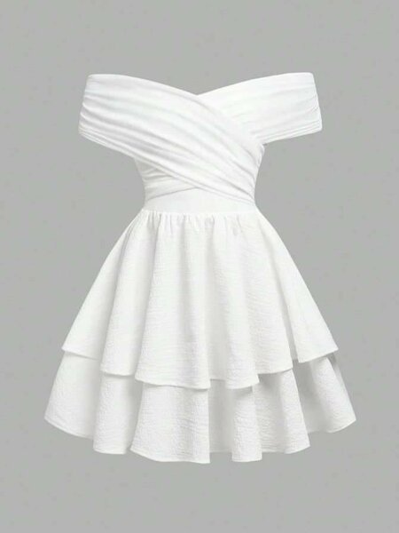 Robe Épaules Dénudées Élégante