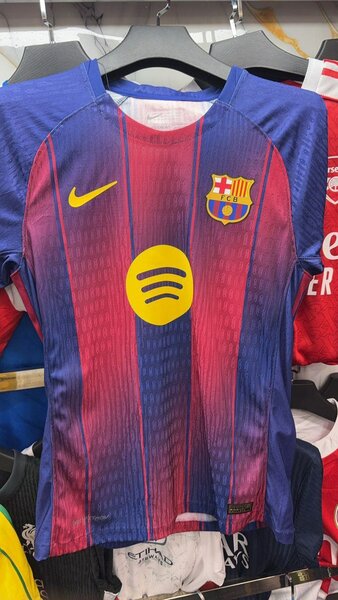 Maillot de football authentique