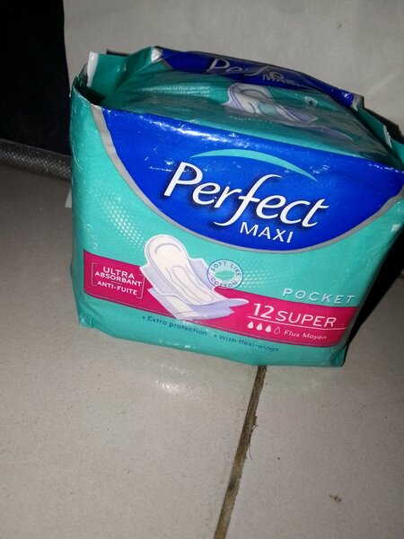 Serviettes périodiques ultra-absorbantes