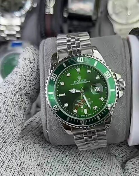 Montre bracelet en acier inoxydable