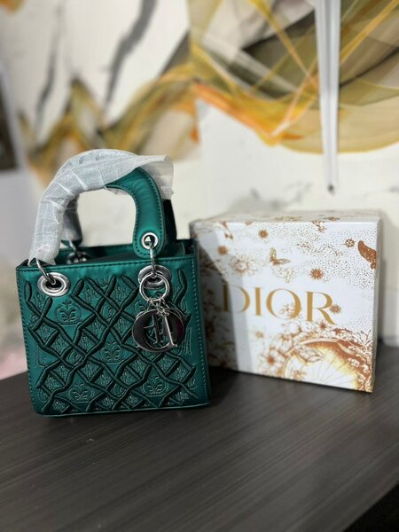 Sac à main en cuir tendance