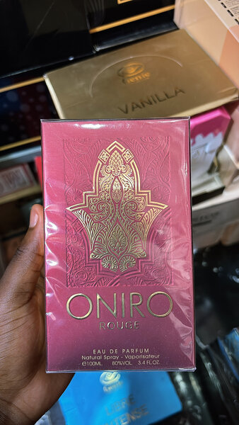 Parfum Oniro Rouge ,blanc