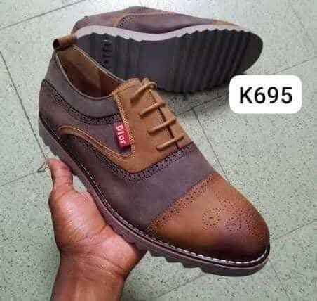 All fashion shoes male and female