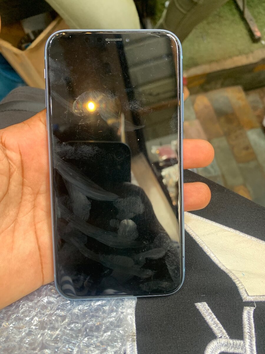 iPhone XR