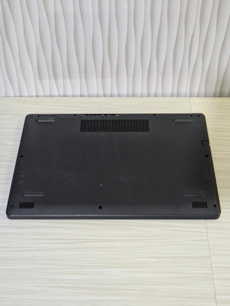 Ordinateur portable moderne 15 pouces