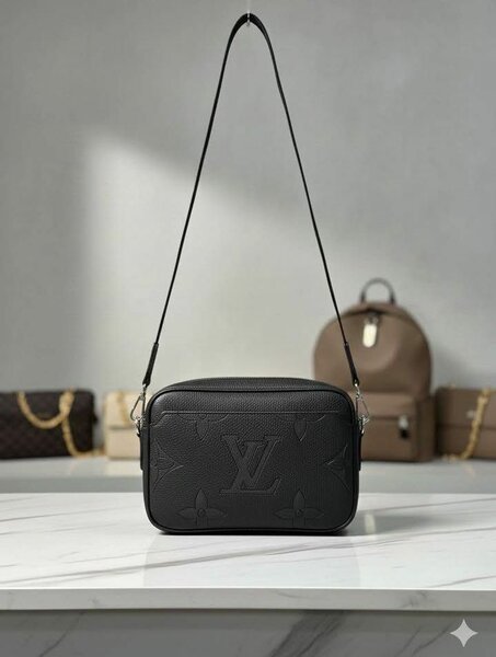 Sac bandoulière noir en cuir