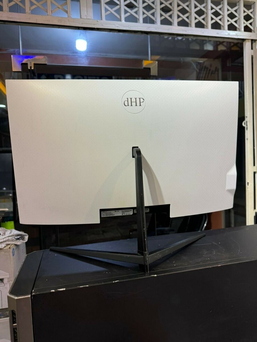 DHP INTEL CORE i7 (11 GEN) Ram 20GB SSD 512GB FROM UK