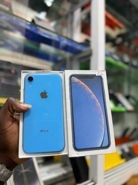 iPhone XR Bleu 64 Go
