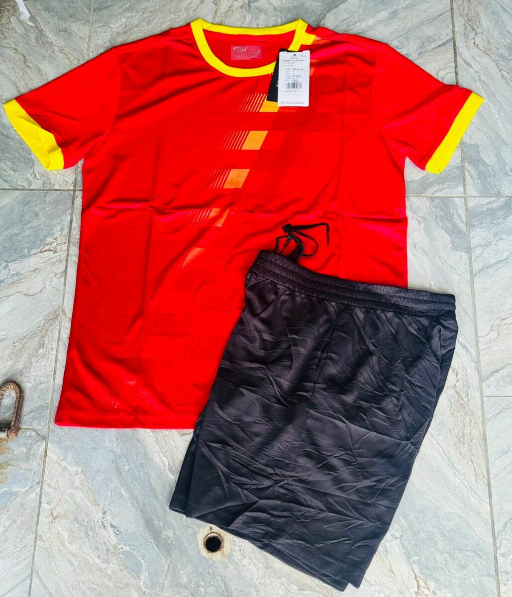 Ensemble de sport homme multicolore