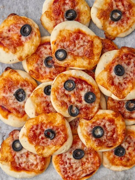 10 MINI PIZZA