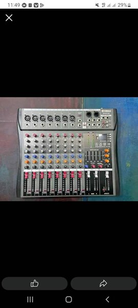 Table de mixage Yamaha