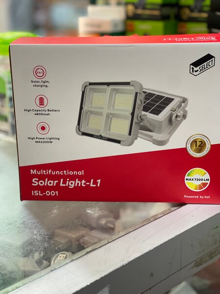 Projecteur LED Solaire 200W