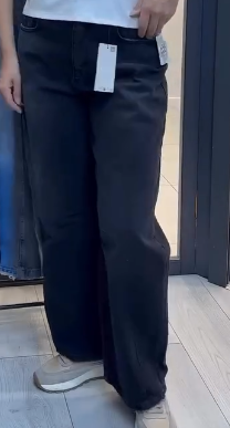 Женские джинсы