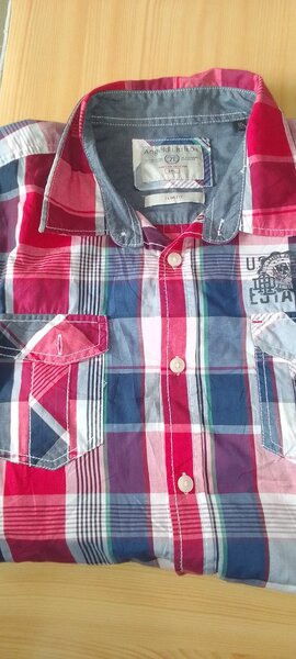 Chemise homme à carreaux