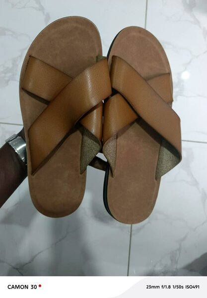 Sandales en cuir confortables