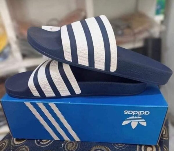 Claquette original haut blanc disponible