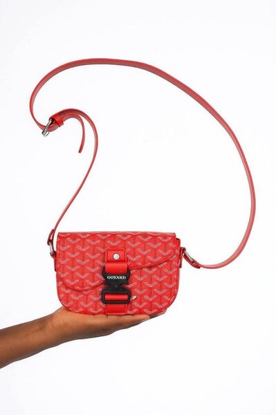 Sac bandoulière rouge élégant