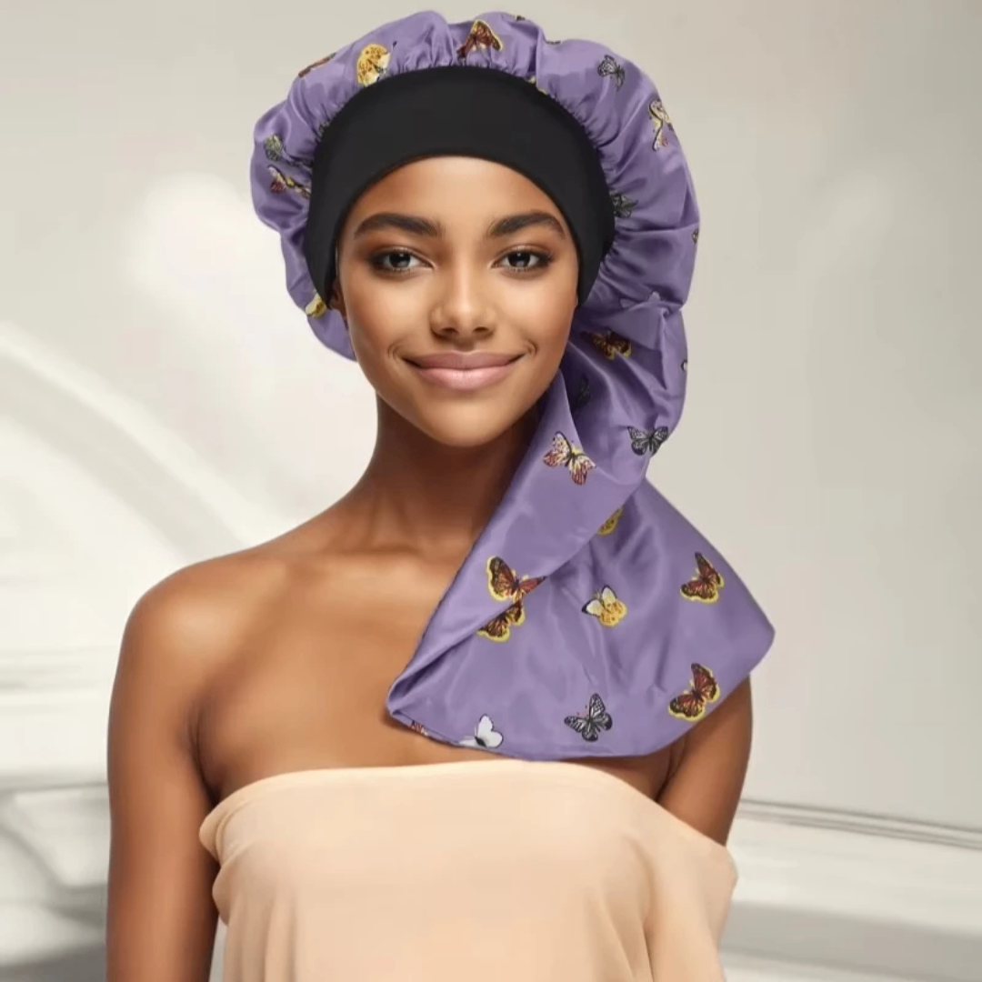 Bonnet en satin papillons