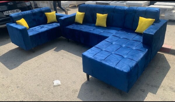 Canapé d'angle bleu moderne