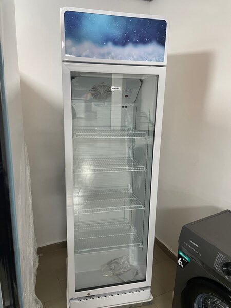 Réfrigérateur vitre nasco 280L