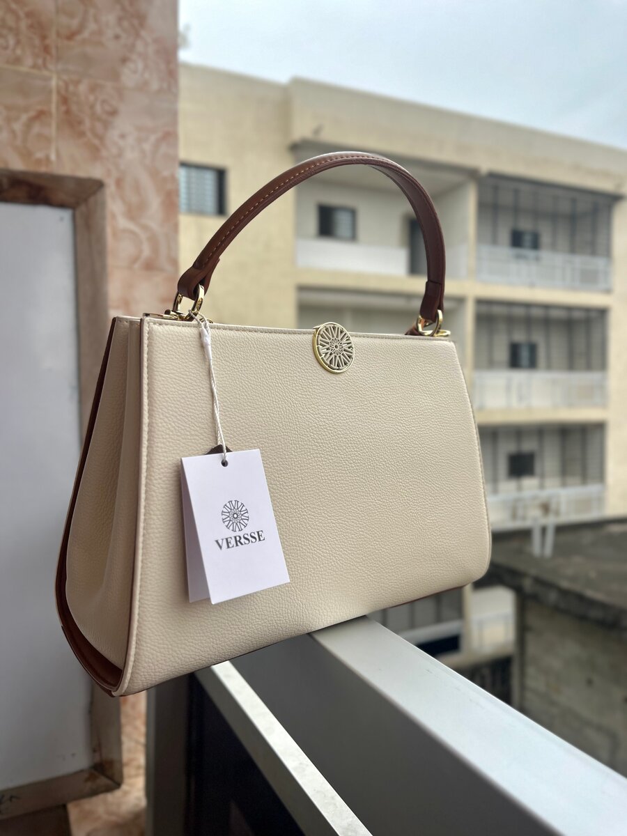 Sac à main élégant Versee