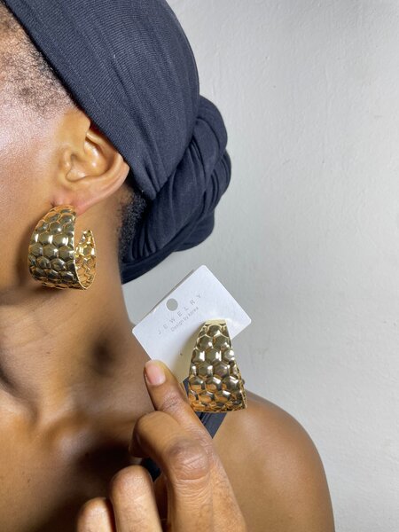 Boucles d'oreilles en or élégantes