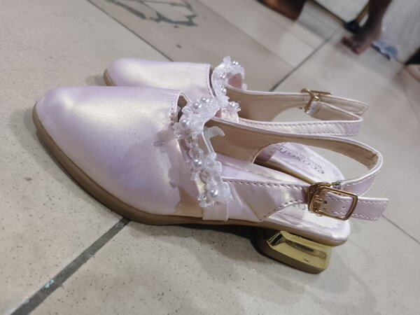 Chaussures enfant élégantes