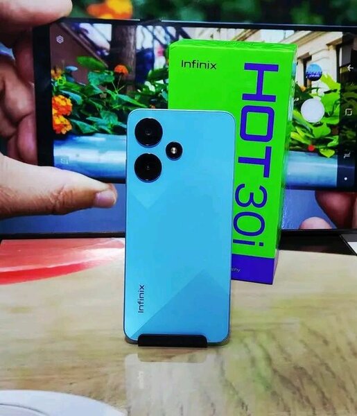 Infinix HOT 30 Smartphone