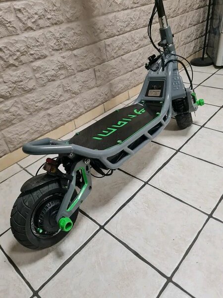 Trottinette électrique puissante