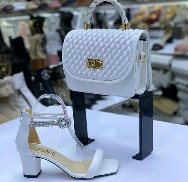 Ensemble Sac et Talons Chic