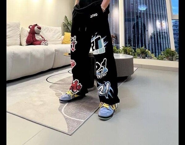 Pantalons streetwear graffiti