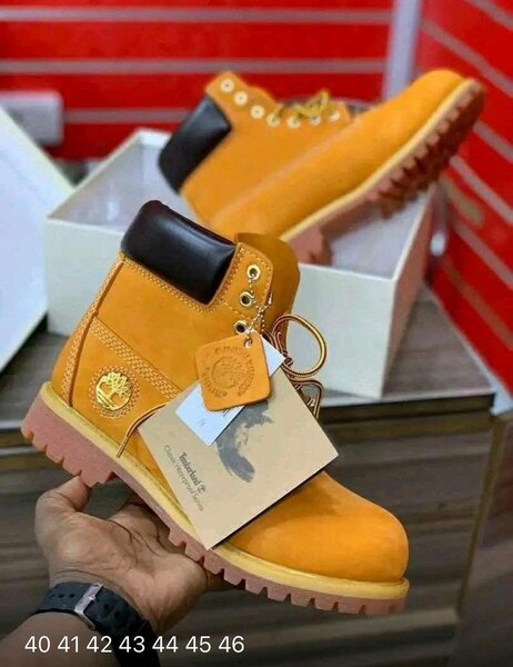 Bottes en cuir imperméables