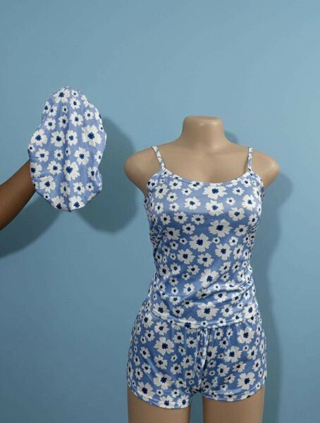 Ensemble de nuit fleuri pour femme