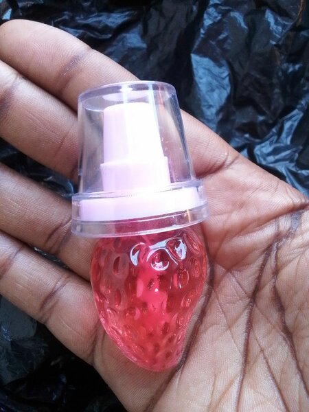 Brillant en forme de fraise