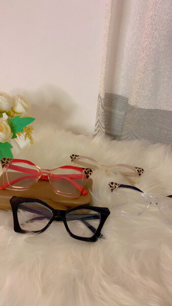 Lunettes élégantes pour femme