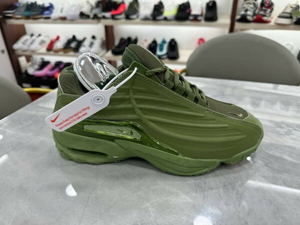 Nocta hot step 2 Drake