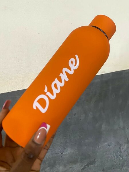 Colored vacuum flask