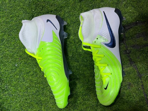 Chaussures de Foot Haute Performance