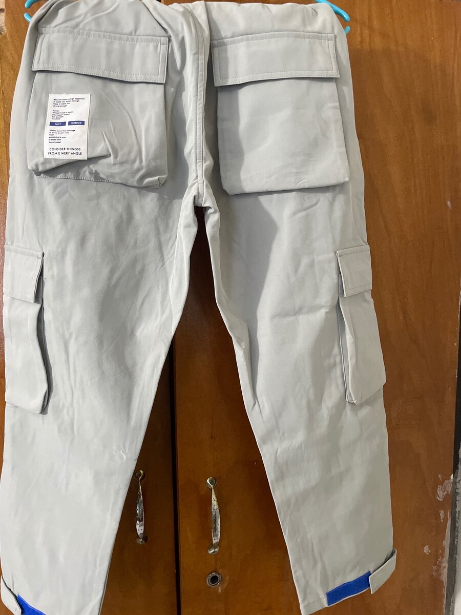 Pantalon cargo