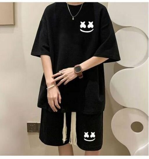 Ensemble T-shirt et Short