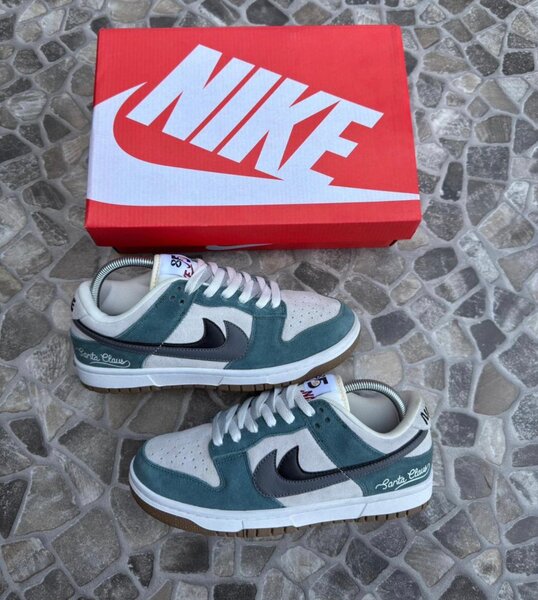 Nike Sneakers Vintage Look