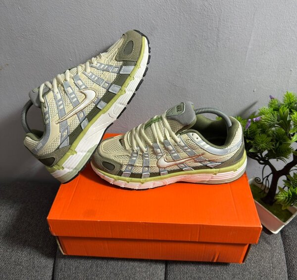 Baskets de sport élégantes