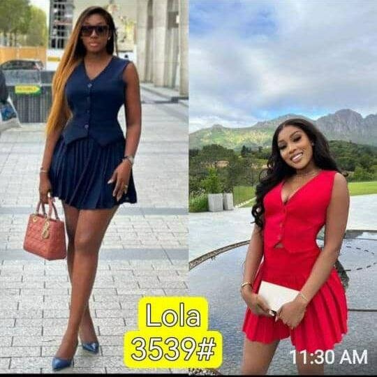 Robe plissée sans manches