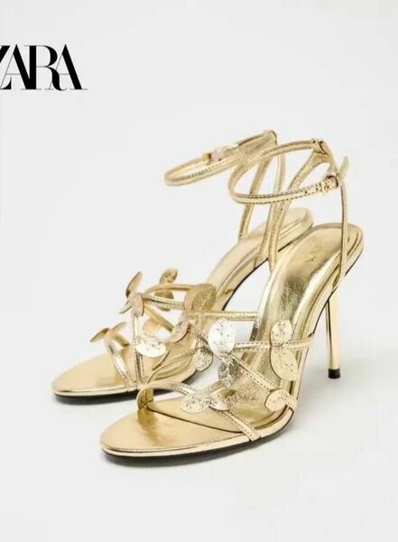 Sandales dorées à talons hauts ZARA